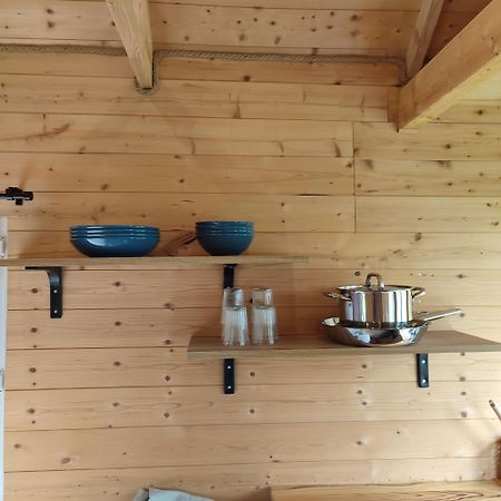 Nuit Insolite En Tiny House Questembert Ngoại thất bức ảnh
