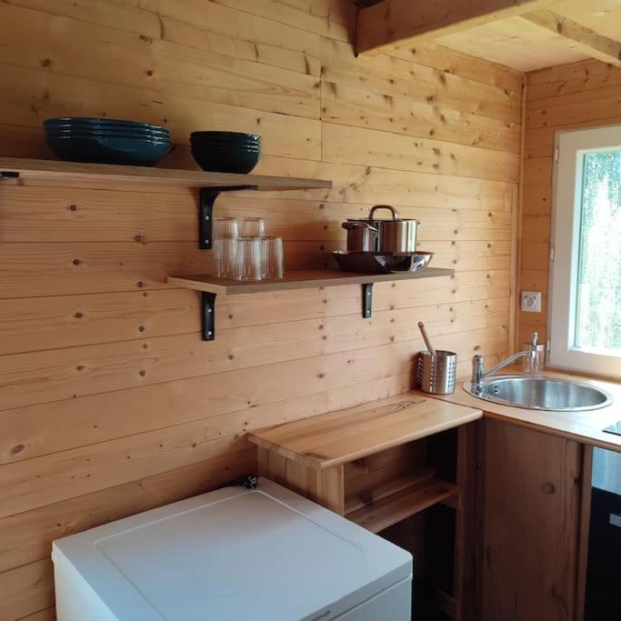 Nuit Insolite En Tiny House Questembert Ngoại thất bức ảnh